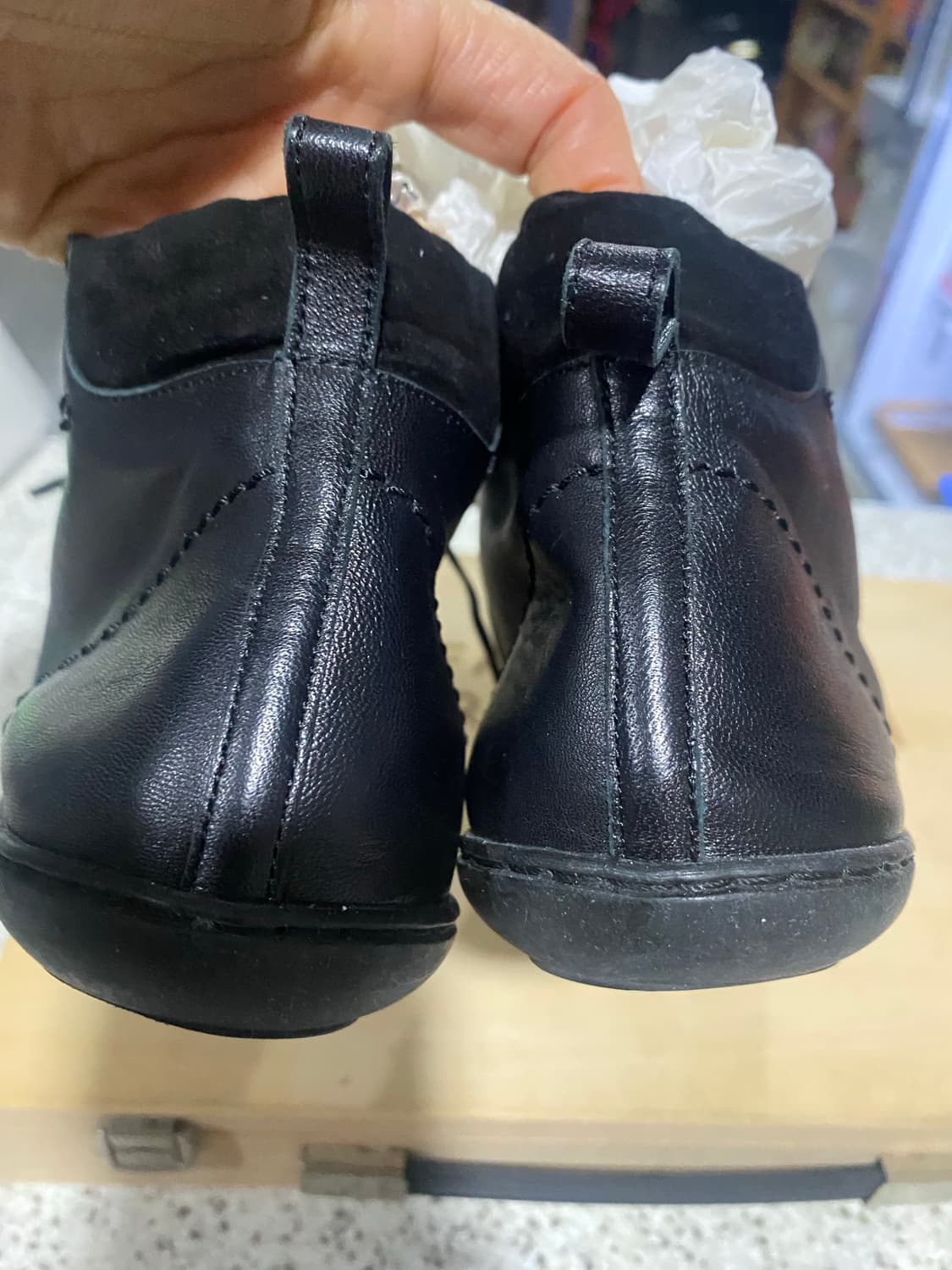 레페토 블랙 가죽 하이탑 스니커즈 38 상품이미지4