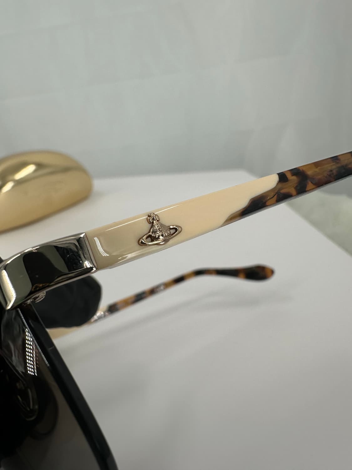 [새상품 무료배송] Made in Italy 비비안 웨스트우드 선글라스 상품이미지3