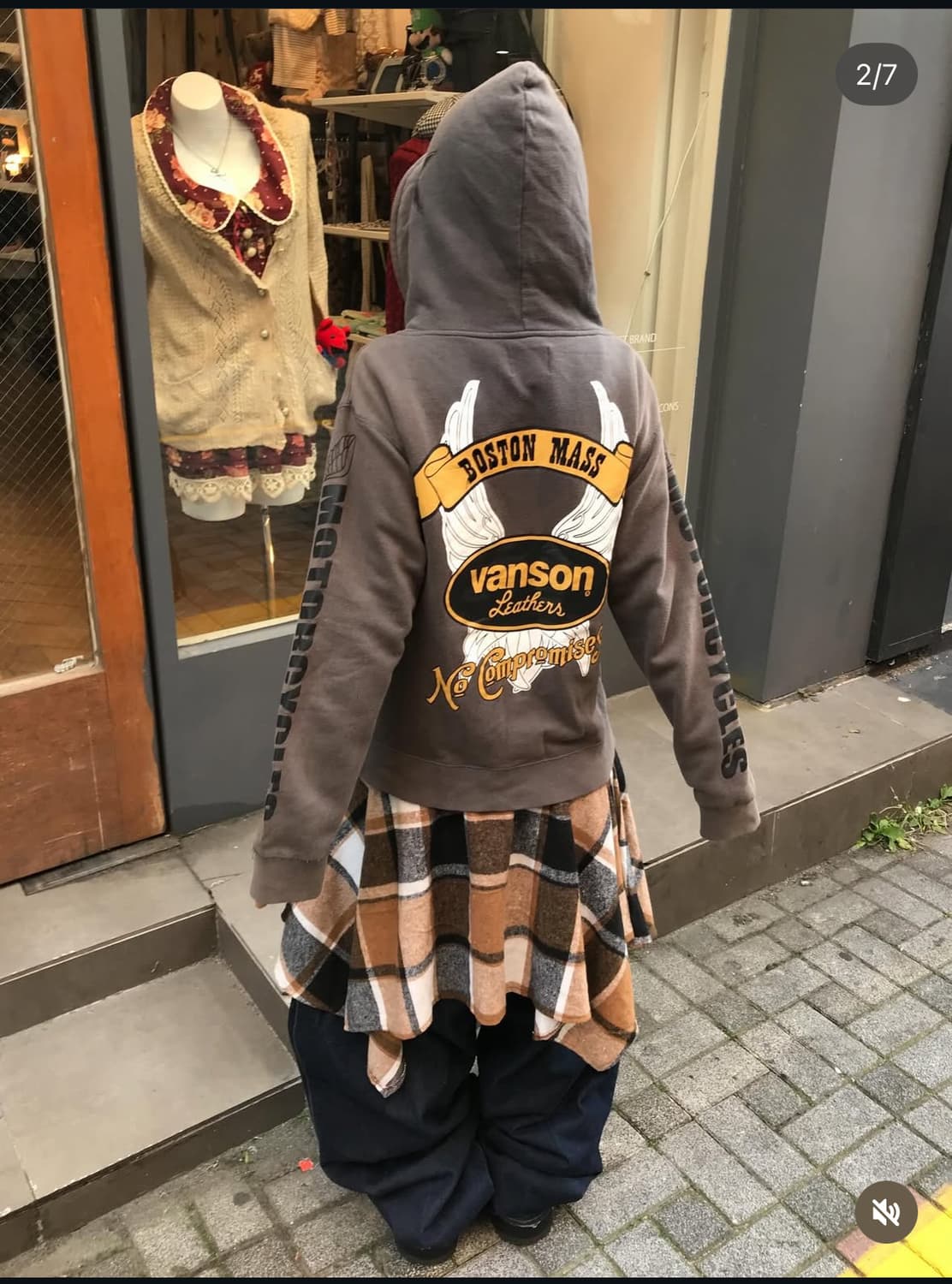 밴슨 모카무스 브라운 풀 집업 상품이미지2