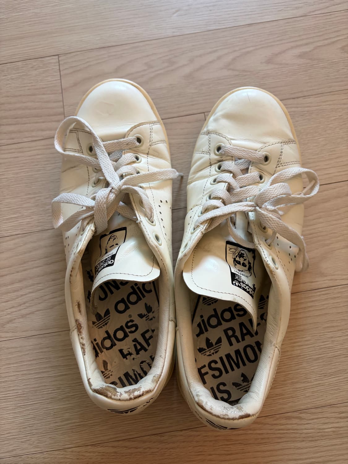 라프시몬스 스탠스미스 260 상품이미지2