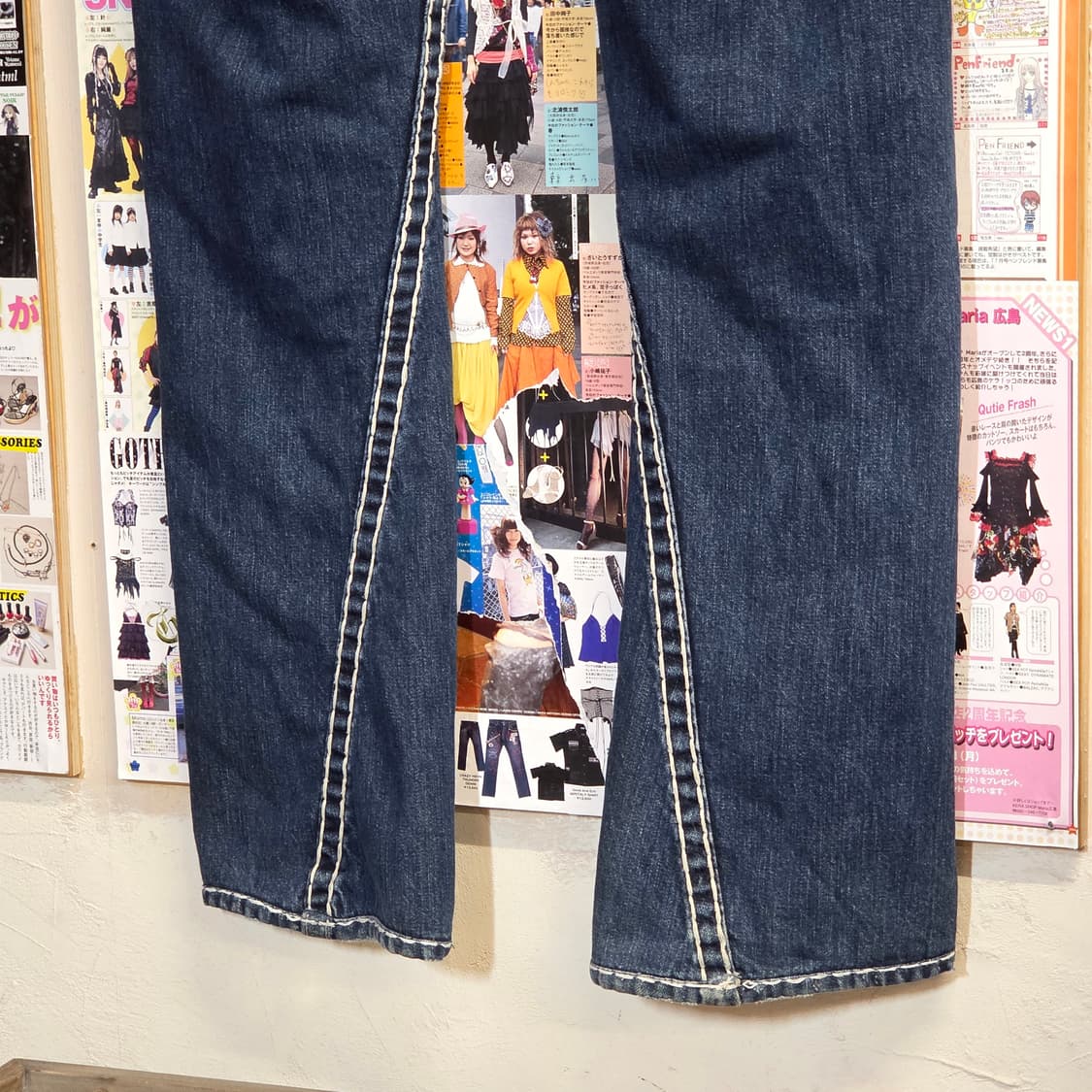 트루릴리전 조이 슈퍼티 중청 데님 팬츠 상품이미지5