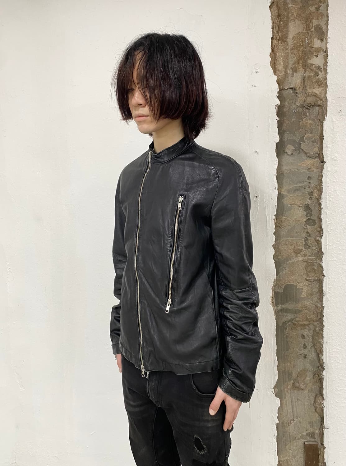 저널 스탠다드 십스킨 사선 지퍼 레더 자켓 상품이미지3
