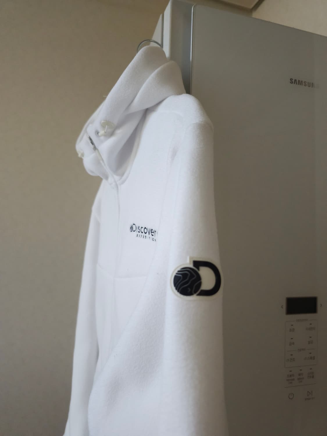 디스커버리 화이트 후리스 자켓 상품이미지3
