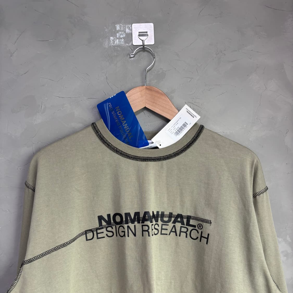 새상품 노메뉴얼 롱슬리브 카키  상품이미지2