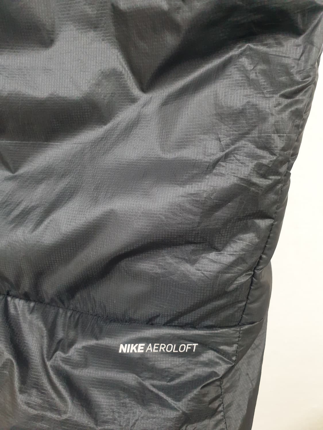 [L/100] 나이키 에어로로프트 베스트 상품이미지5