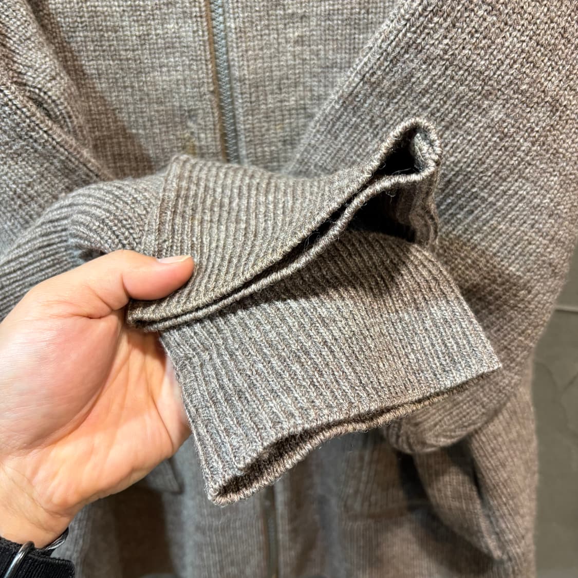 [L] ISSEY MIYAKE 이세이 미야케 90‘s 스웨터 상품이미지3