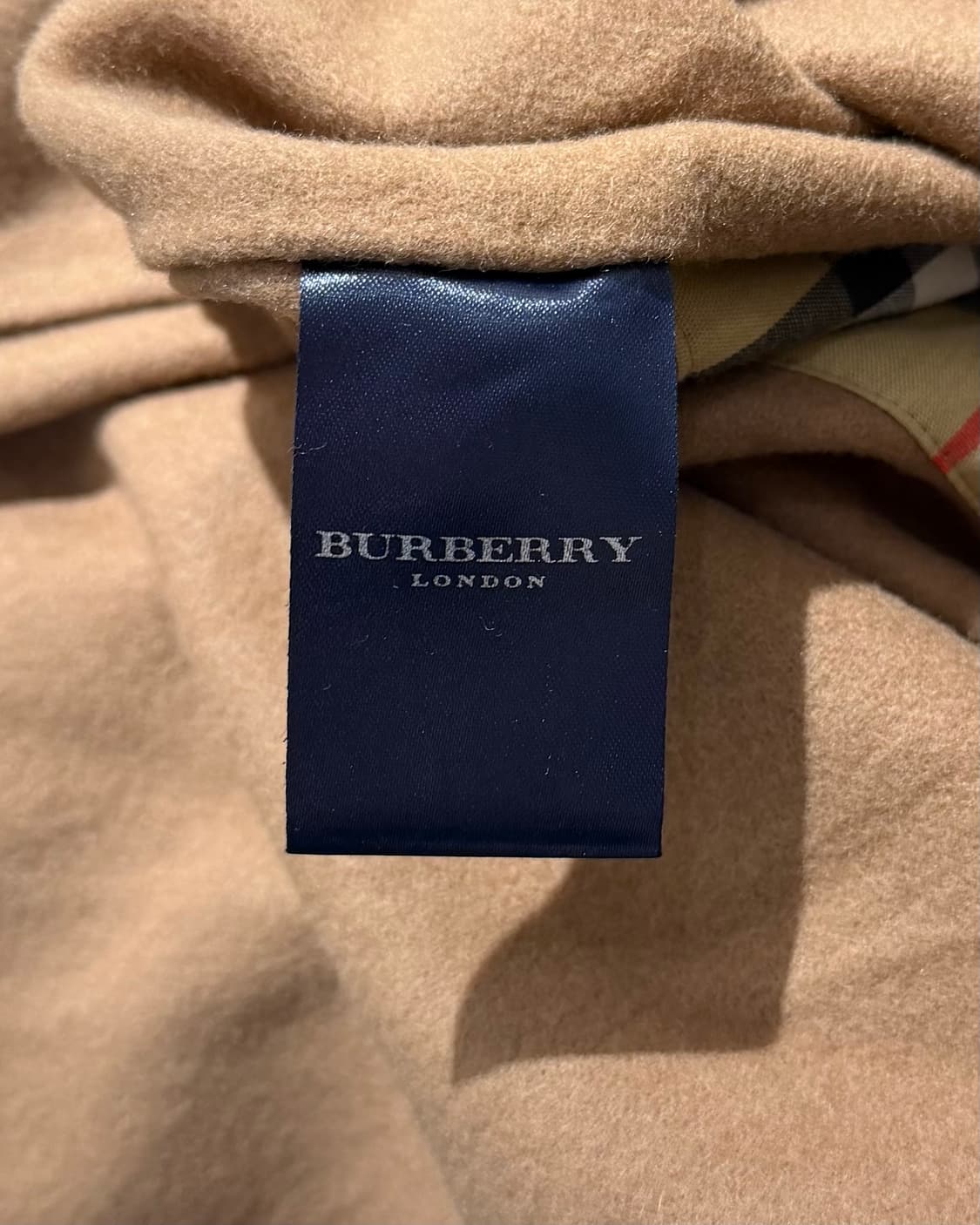 버버리 카키 히든버튼 벨티드 롱 코트 상품이미지9