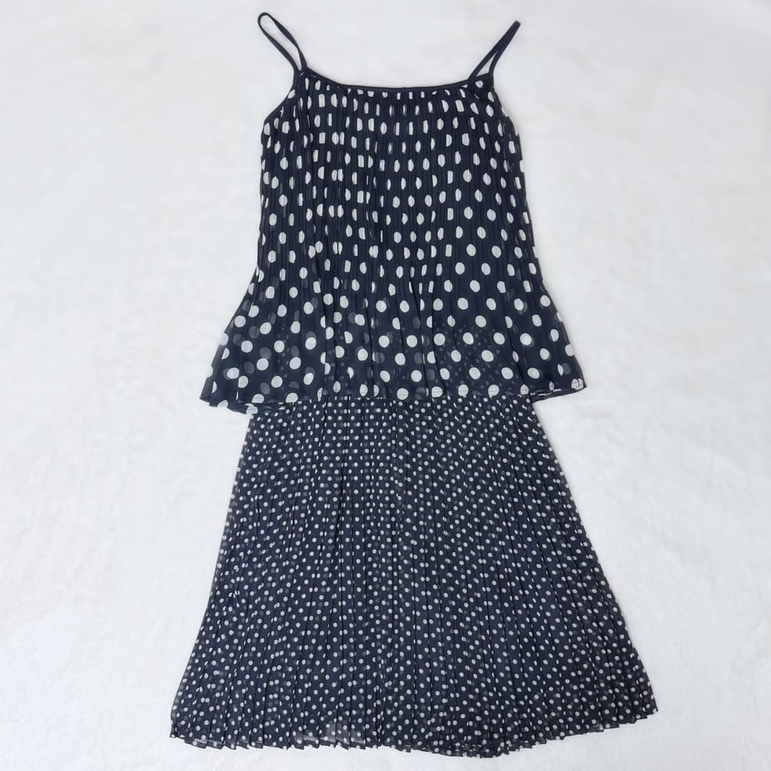 Sistematic 히메갸루 오네갸루 도트 플리츠 드레스 ≽^•⩊•^≼ 상품이미지3