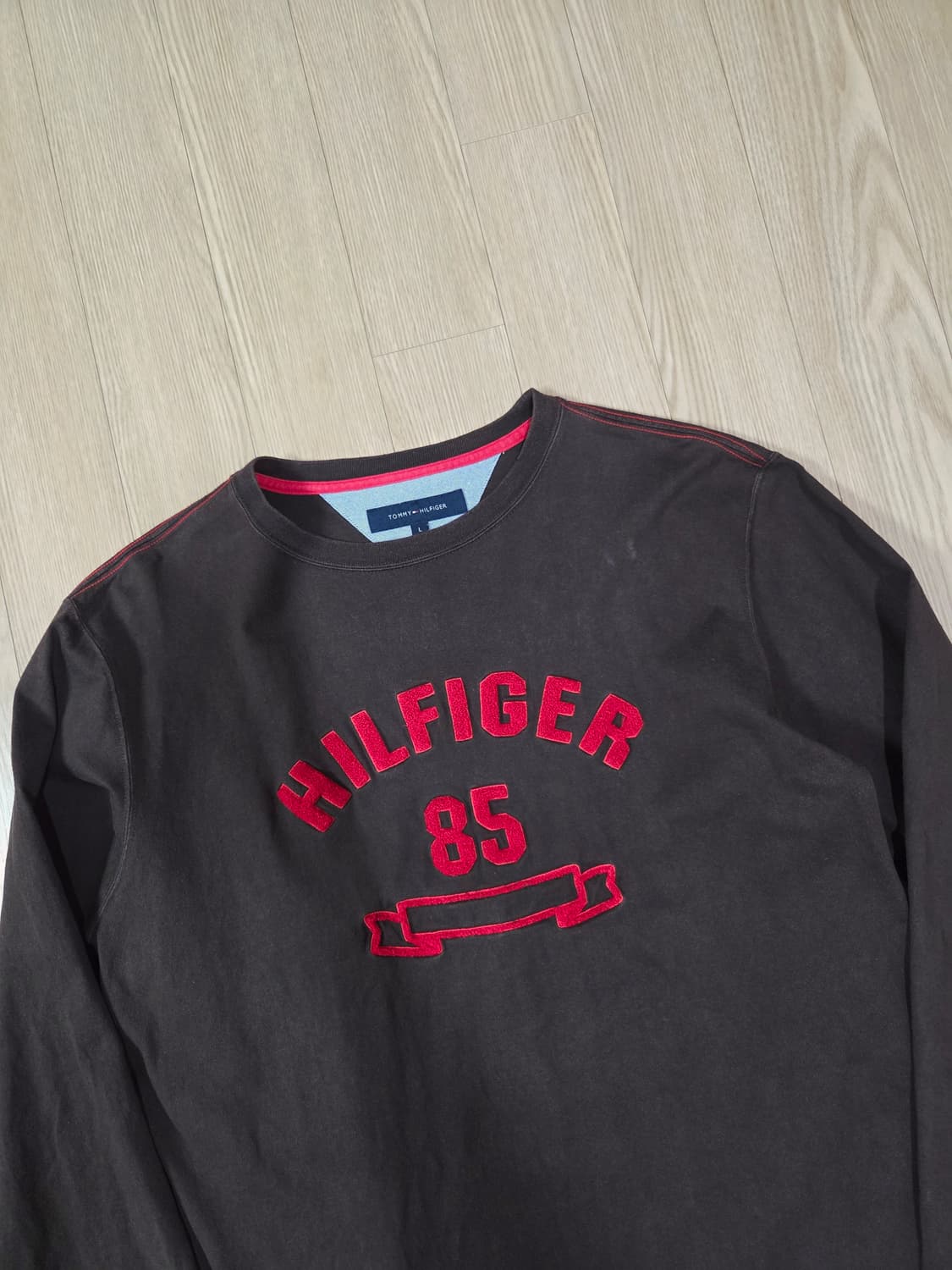 타미 힐피거 초코 브라운 롱 슬리브 티셔츠 상품이미지2