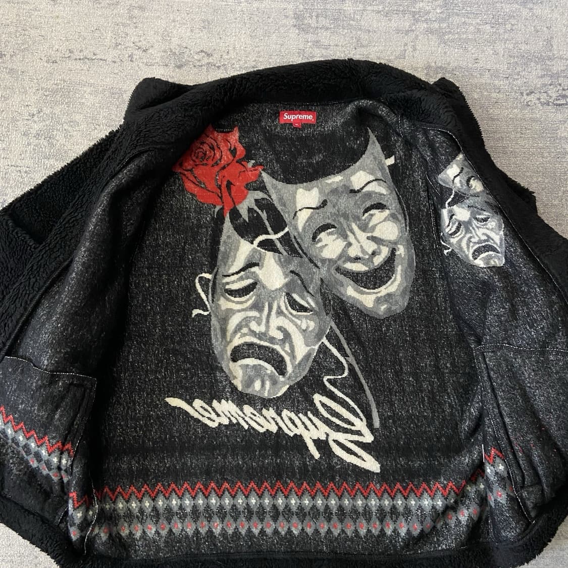 슈프림 드라마 마스크 플리스 자켓 블랙 상품이미지5