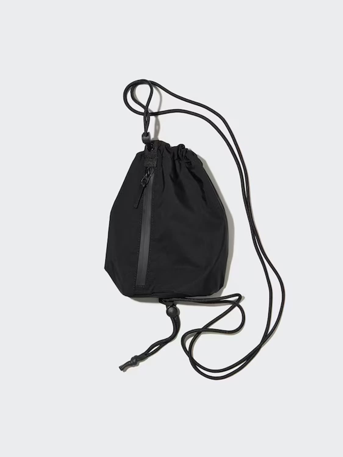 유니클로 U 블랙 드로우 스트링 파우치 백 OS 상품이미지1