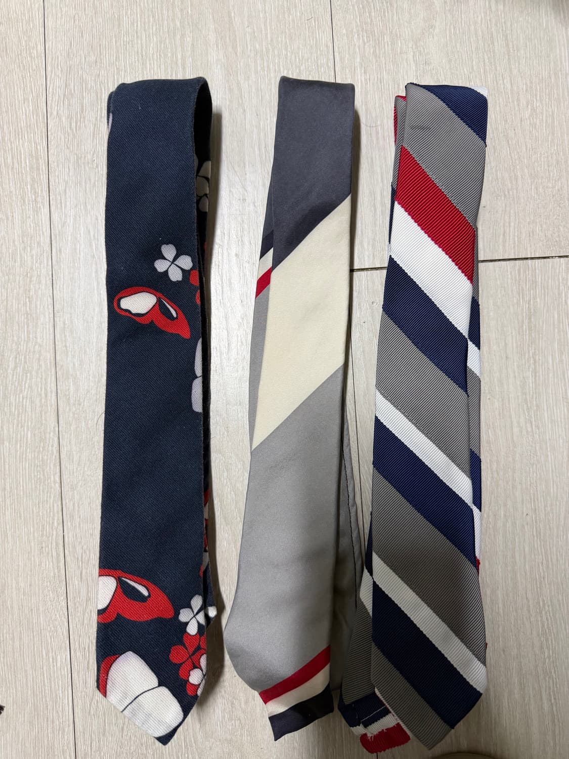 M사 / 톰브라운 넥타이 타이 / free 상품이미지1