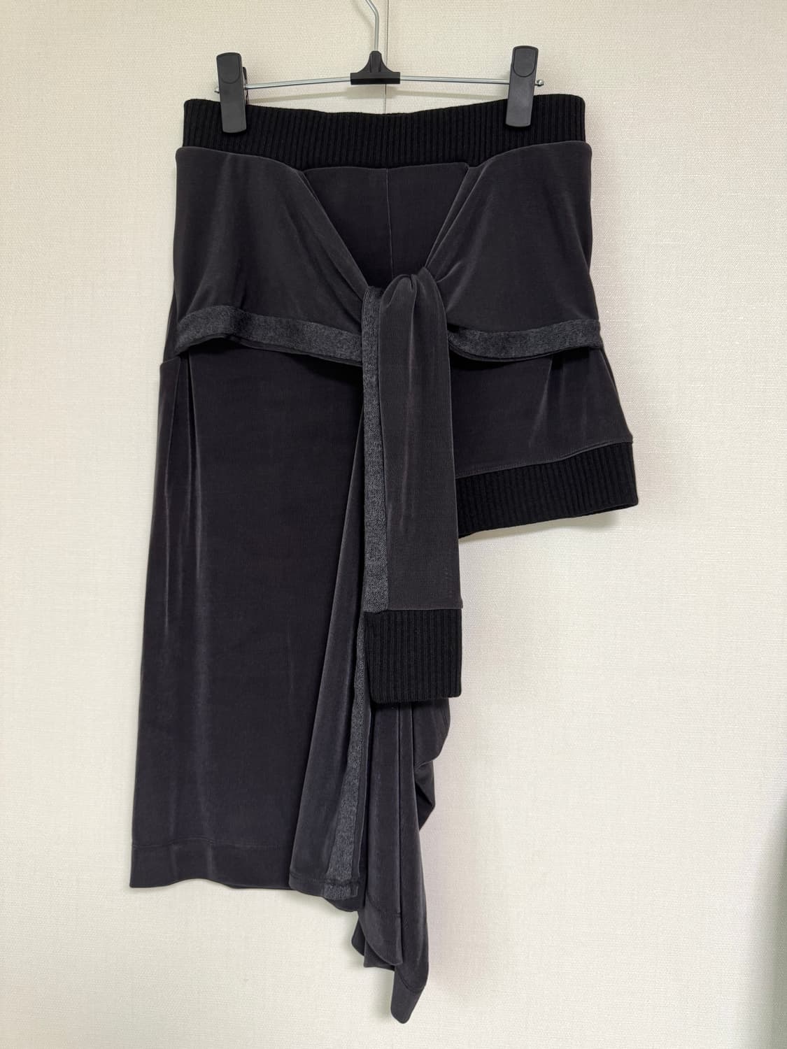 Open YY PANEL CUTOUT SKIRT 상품이미지4