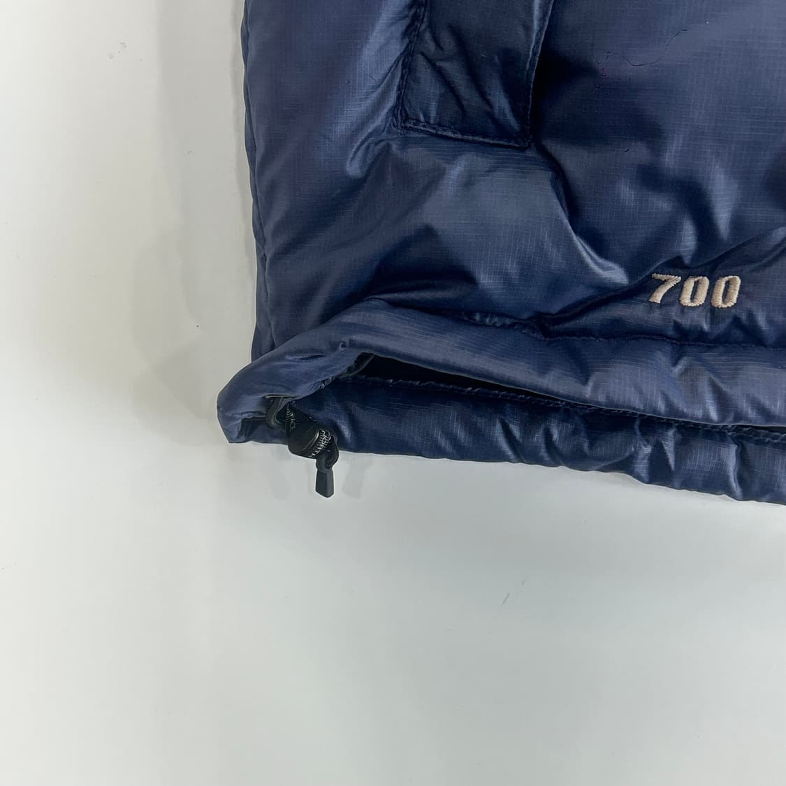 The north face 노스페이스 700 네이비 눕시푸퍼 패딩조끼  상품이미지7