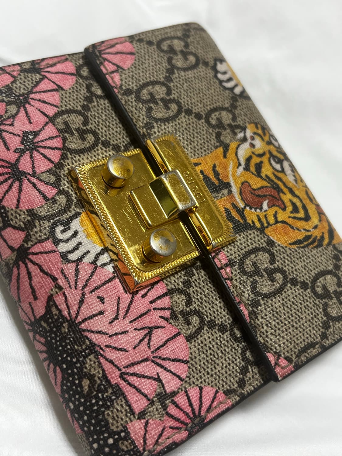 구찌 뱅갈 호랑이 반지갑 상품이미지6