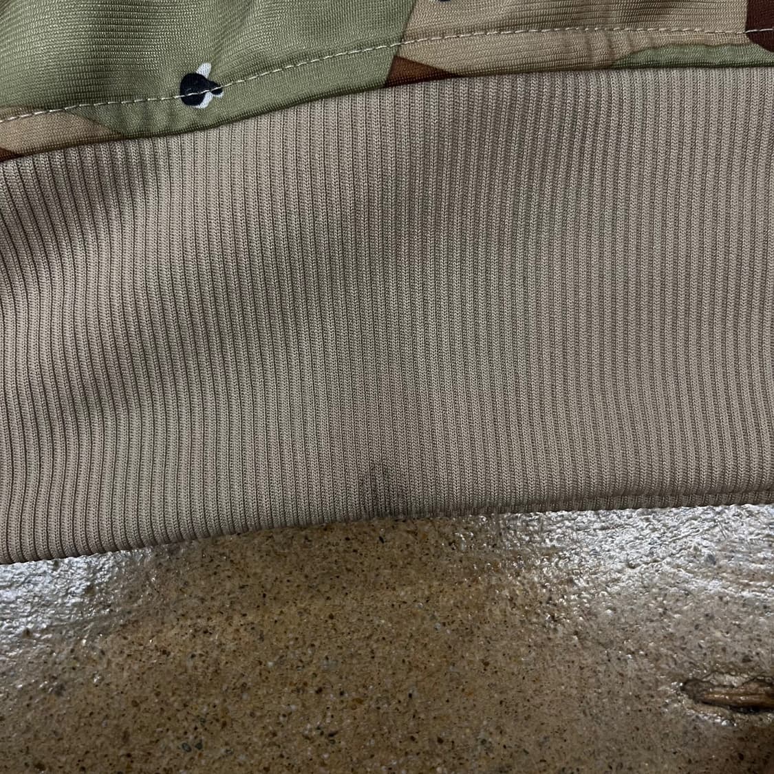 아디다스 카모 밀리터리 브라운 카키 구파이어버드
져지 트랙탑 110 상품이미지8