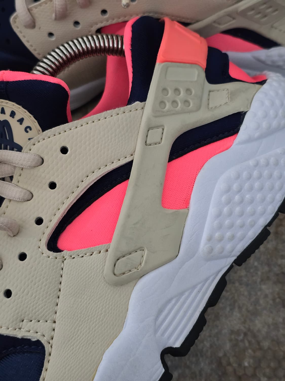 (230)나이키 에어 허라취 런 오트밀 핑크  상품이미지3