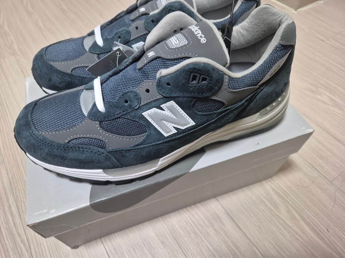 뉴발란스 992 네이비 285 상품이미지3