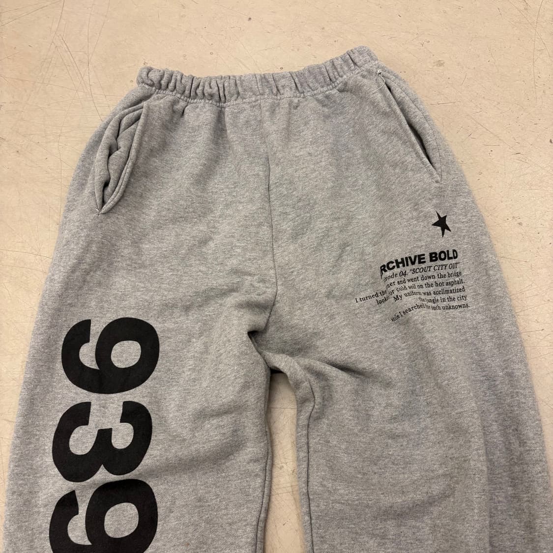 아카이브볼드 939 그레이 스웻 팬츠 상품이미지2