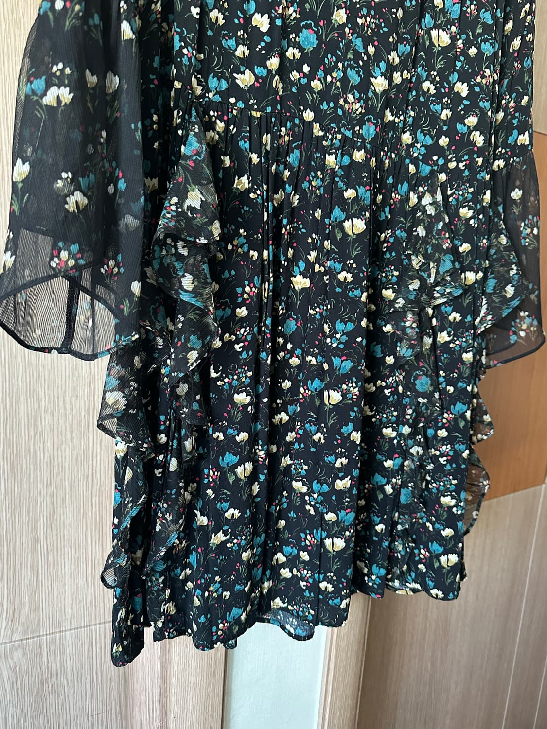 ZARA 자라 베이직 컬렉션 플라워 원피스 S사이즈 상품이미지5