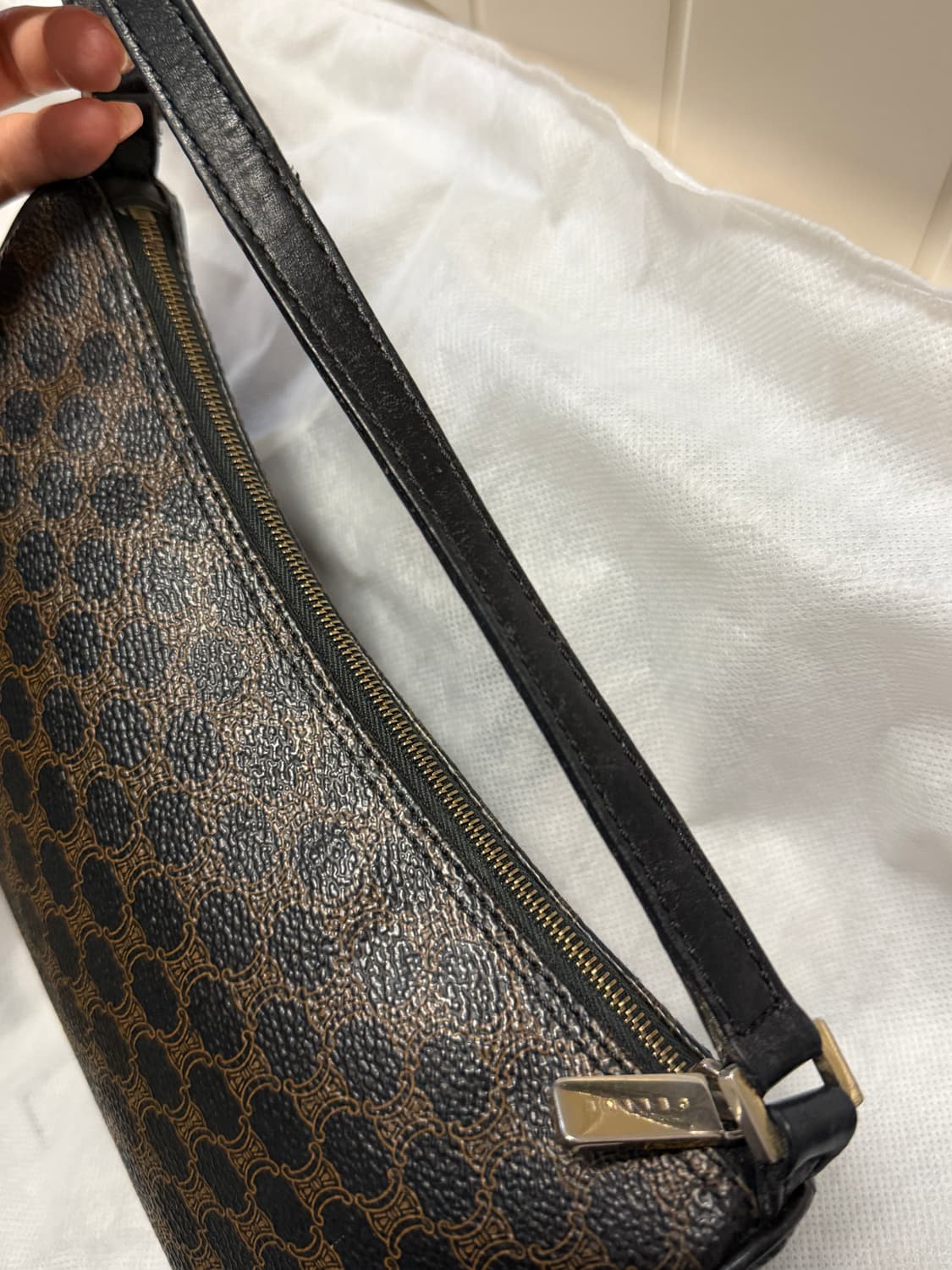 셀린느 트리오페 숄더백 블랙마카담 상품이미지2