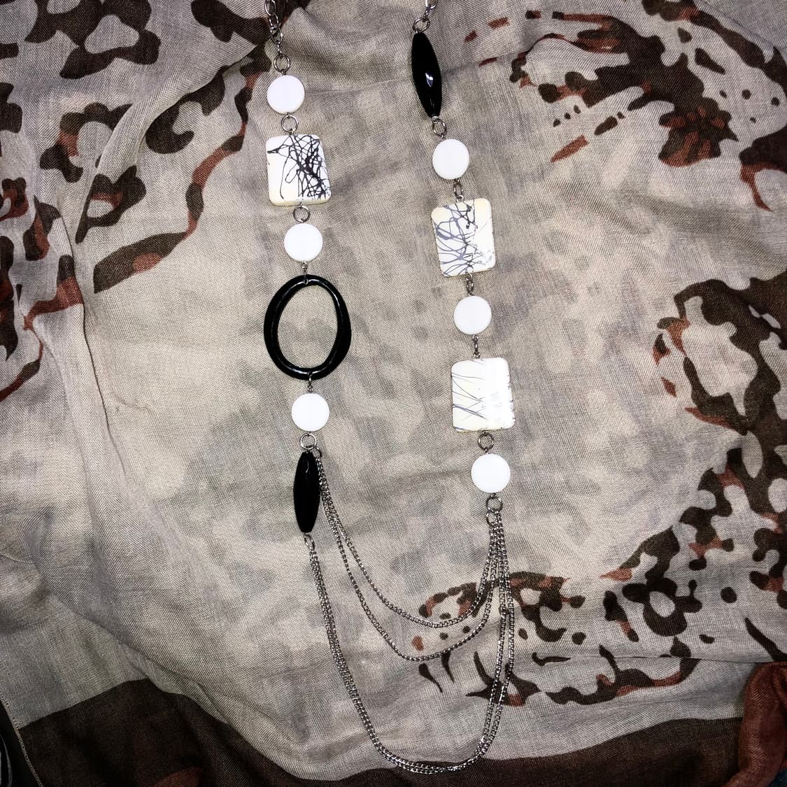 빈티지 화이트 블랙 펜던트 드롭 롱목걸이 갸루 펑크 긱시크 오리엔탈 상품이미지2