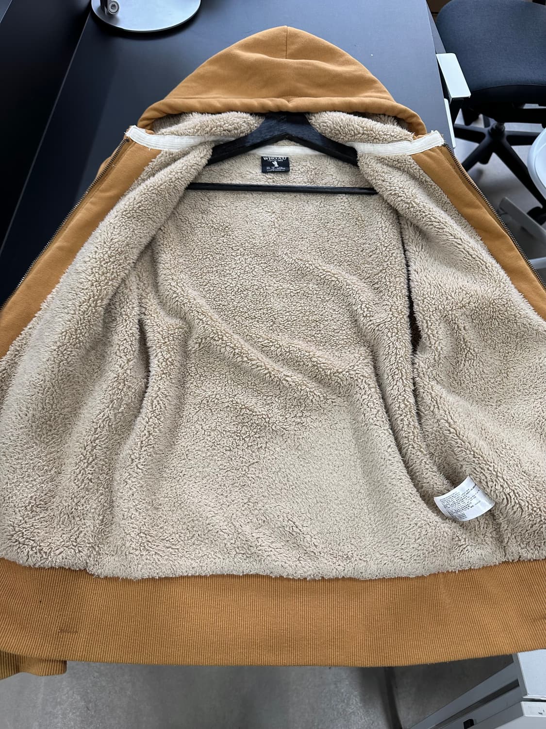 후아유 울프죠 후드집업 상품이미지6