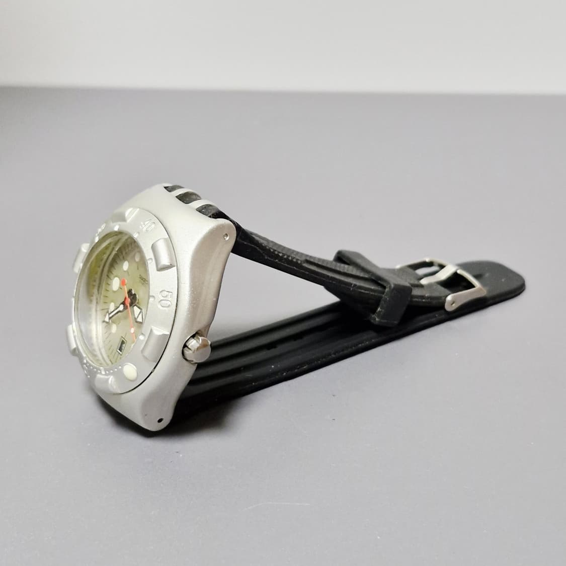 97)  스와치 아이러니 스쿠바 200
 상품이미지7