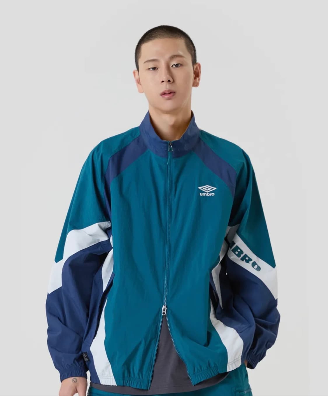 엄브로 팝러쉬 컬러블럭 스탠넥 바람막이 자켓 그린 115사이즈 상품이미지3