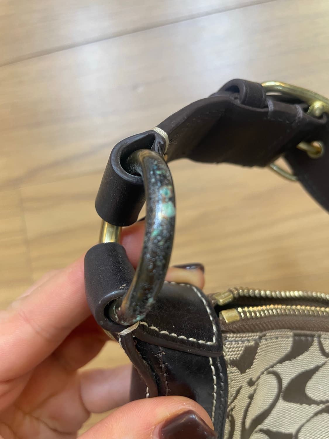 코치 시그니처 호보백 상품이미지6