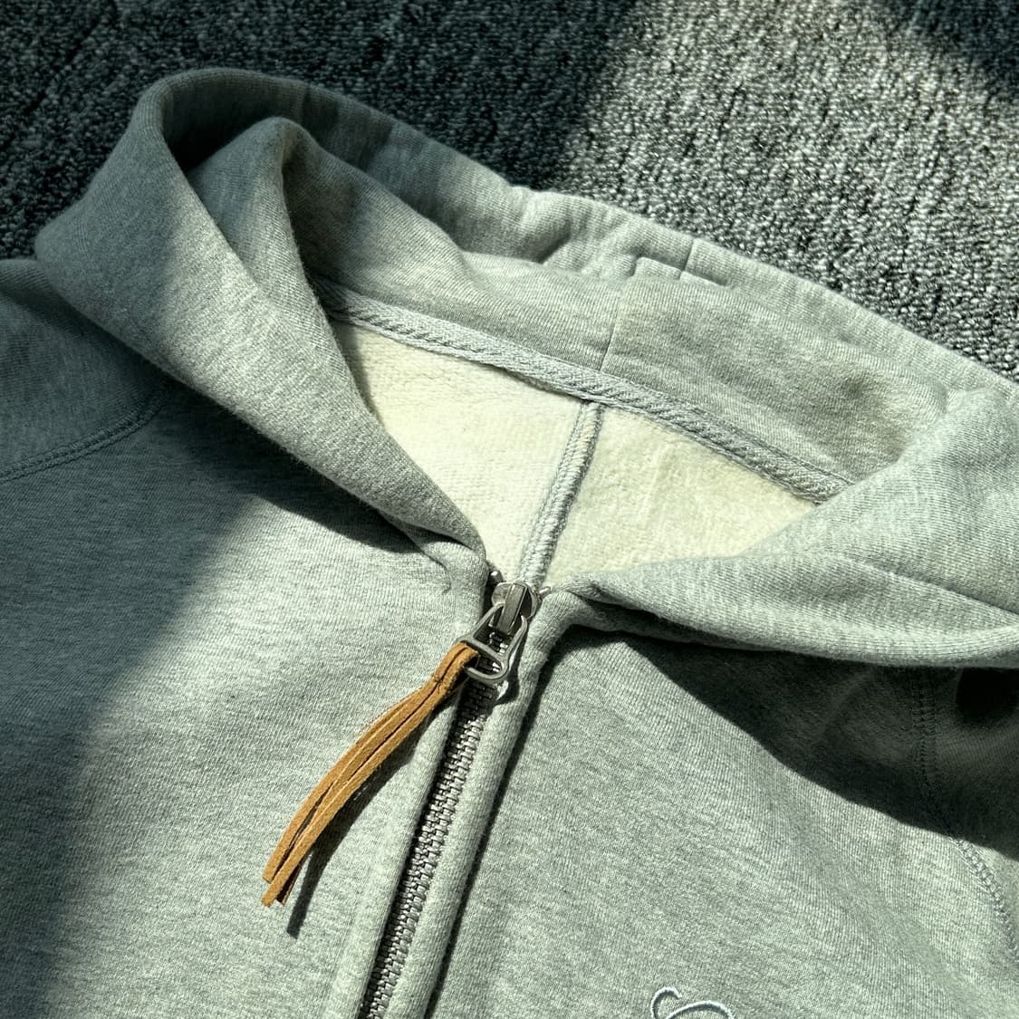 그레이 크롭 후드집업  상품이미지4