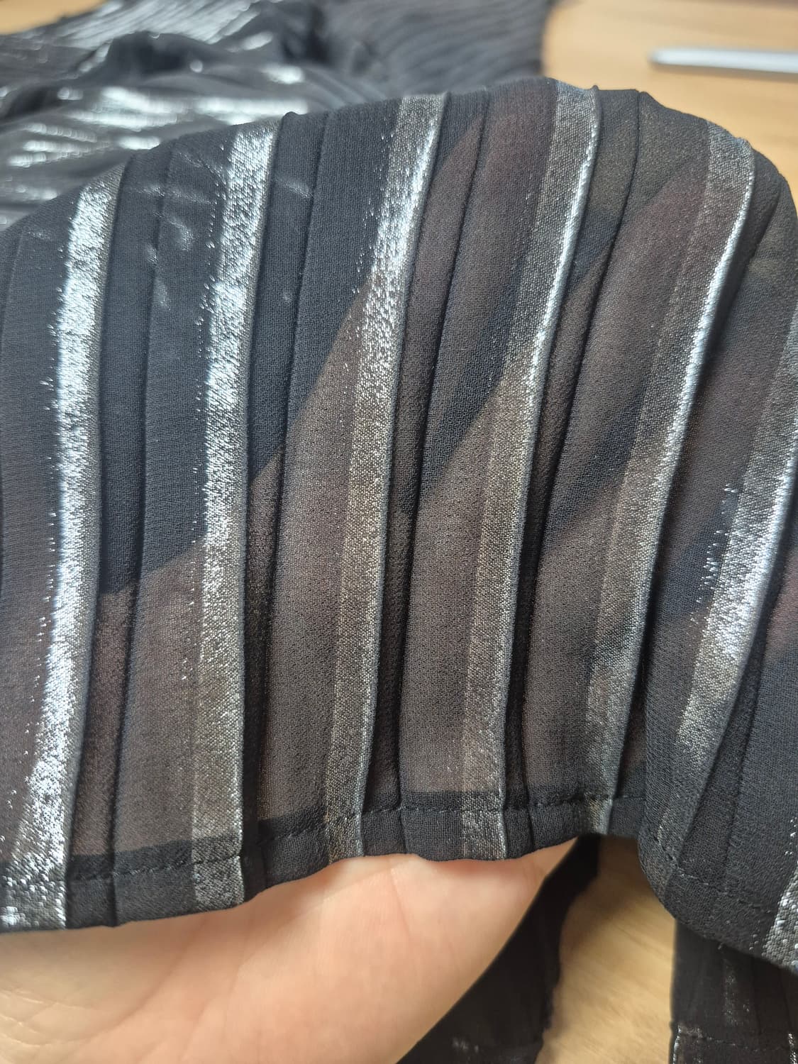 블랙 펄플리츠쉬폰 팬츠 상품이미지8