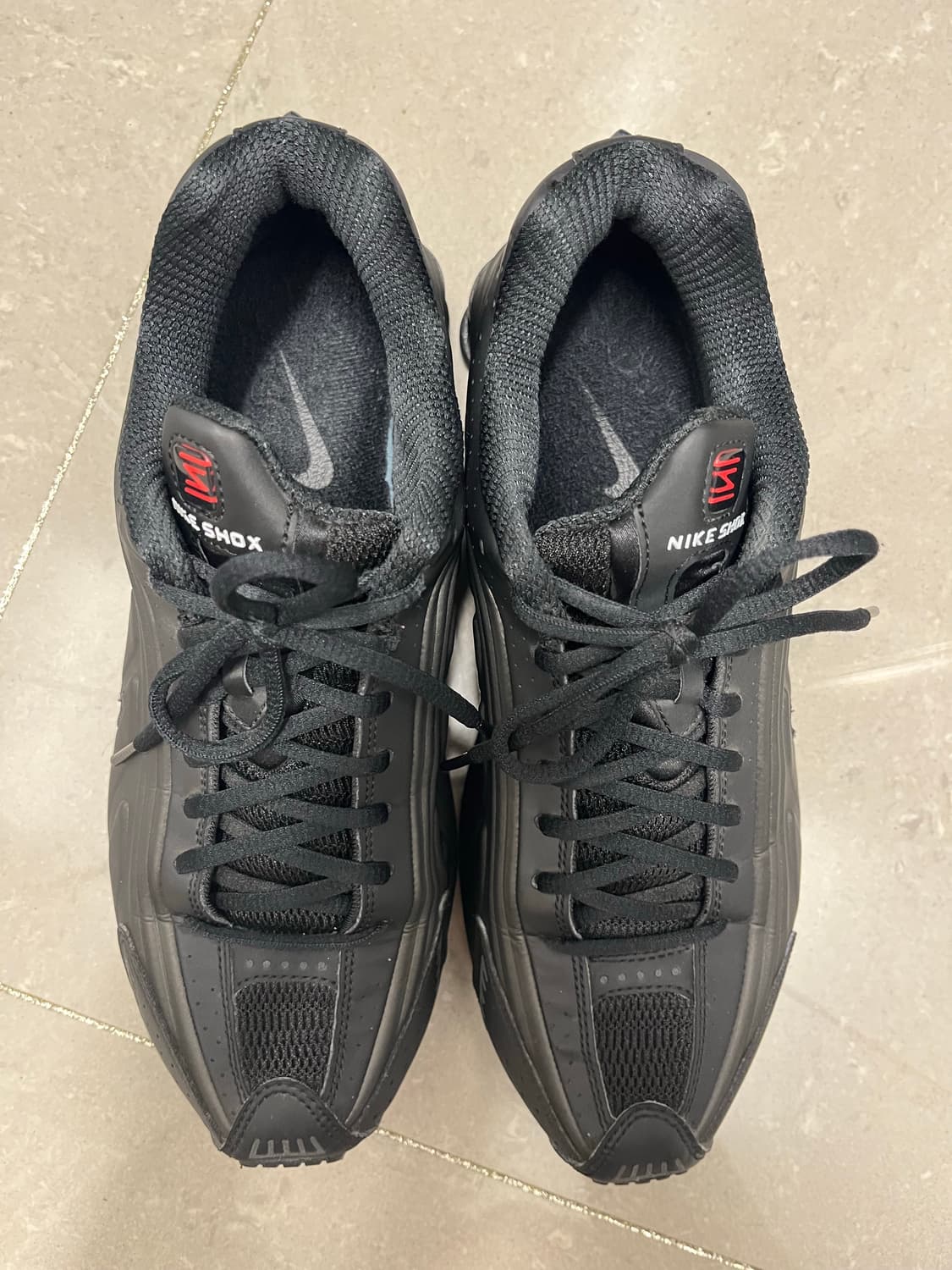 샥스 R4 M - 블랙:블랙:브라이트 크림슨:블랙 / 270 상품이미지2