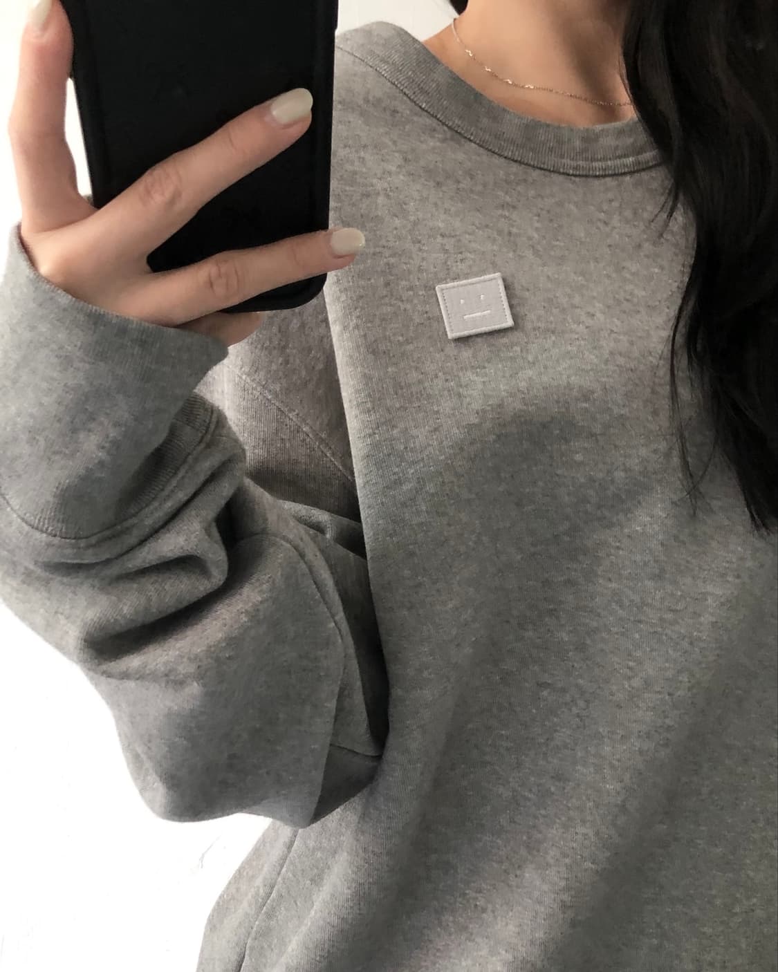 Acne Studios 아크네 스튜디오 페이스로고 그레이컬러 맨투맨 상품이미지2