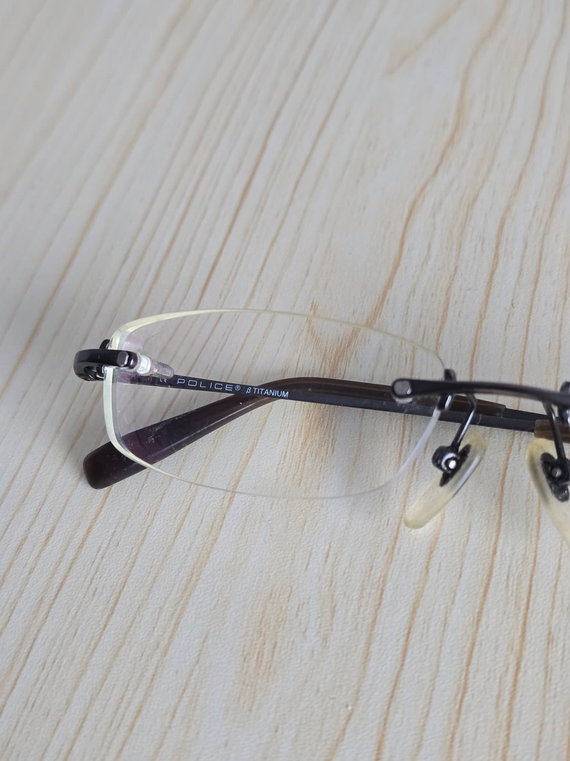 POLICE 무테 베타 티타늄 긱시크 안경  상품이미지2