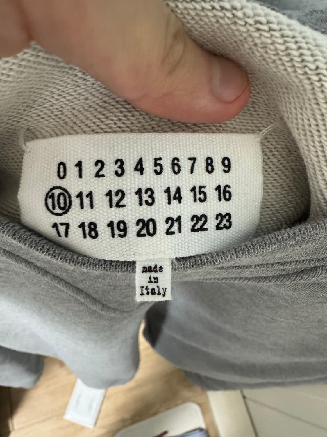 마르지엘라 그레이 스웻셔츠 상품이미지2