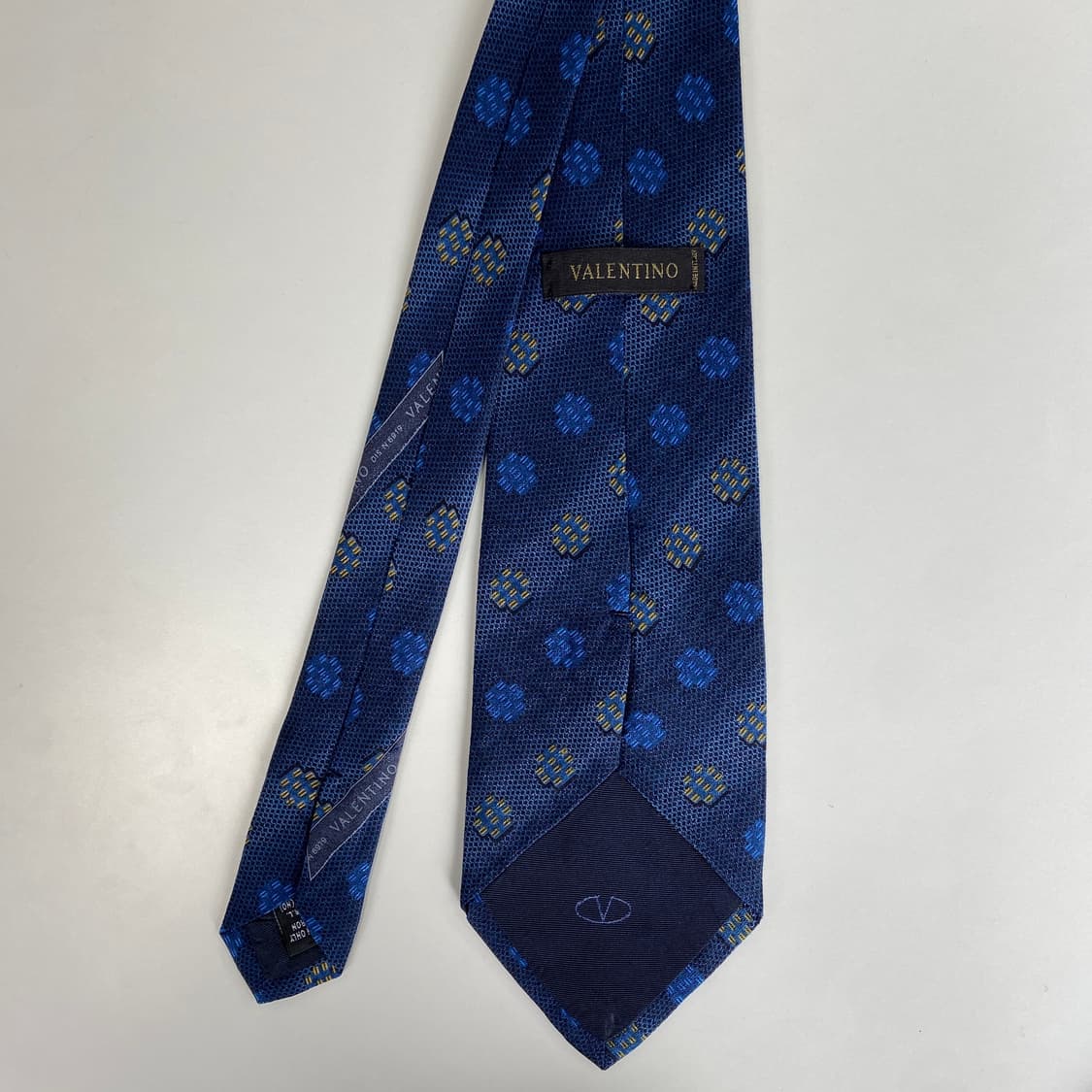 신형 발렌티노(Valentino Garavani) 정품 명품넥타이 상품이미지3