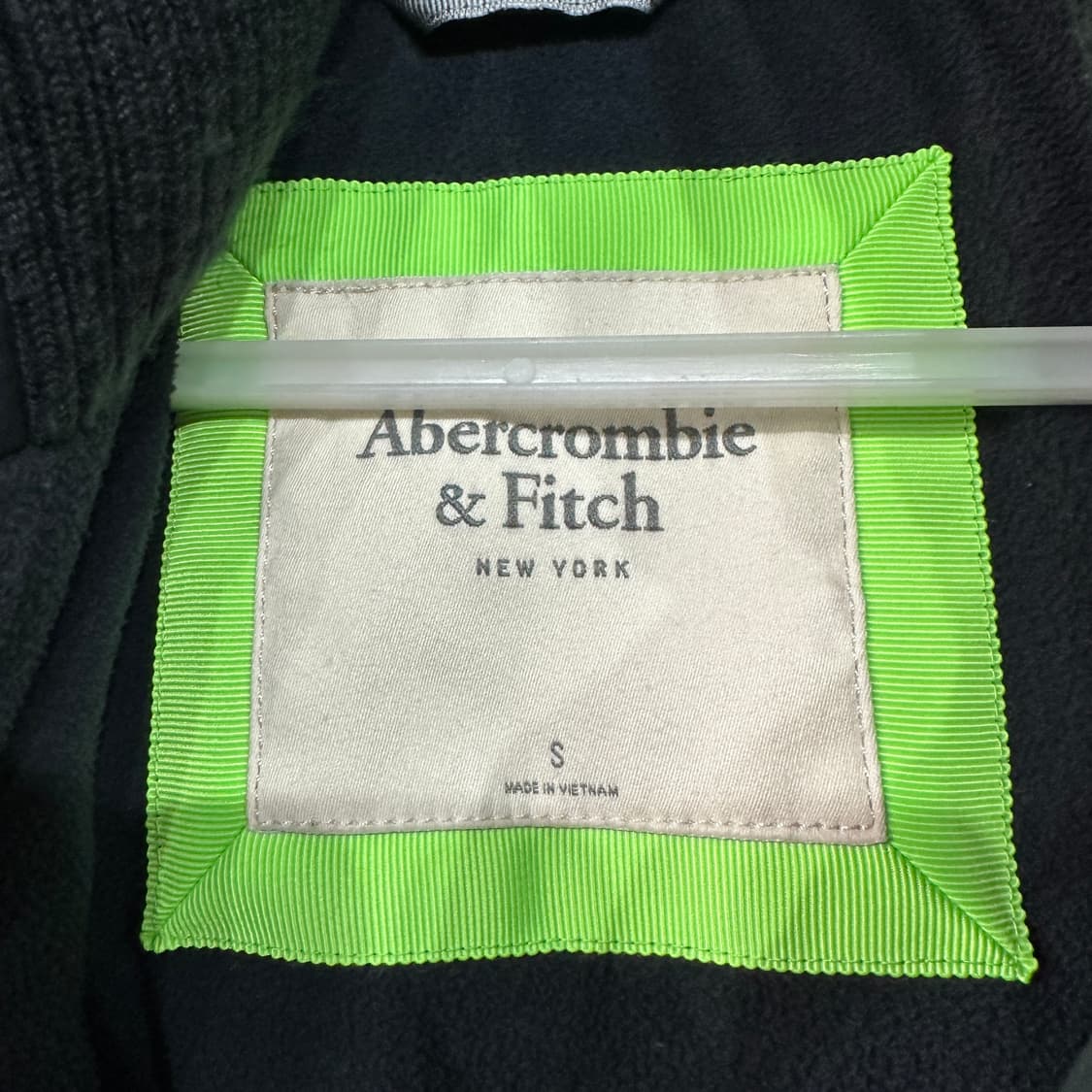 아베크롬비 패딩조끼 여성S 상품이미지4