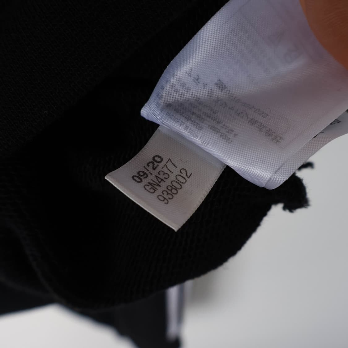 55/아디다스 크롭 후디 상품이미지8