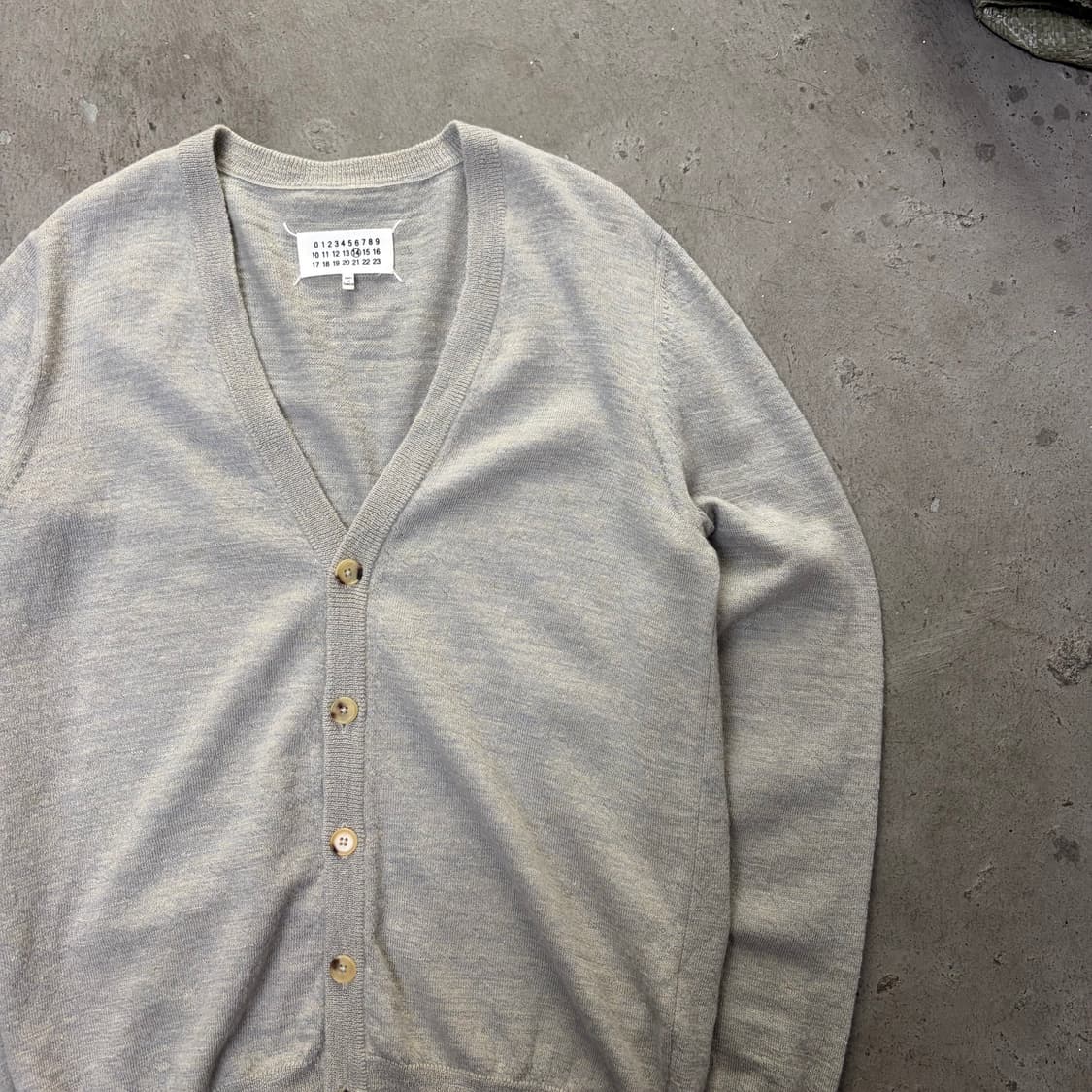 마르지엘라 엘보패치 가디건[2265] 상품이미지3