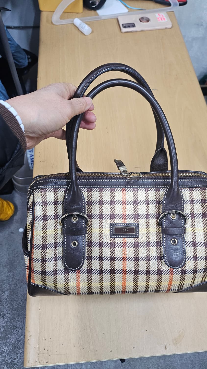 닥스 체크 도트백 상품이미지6