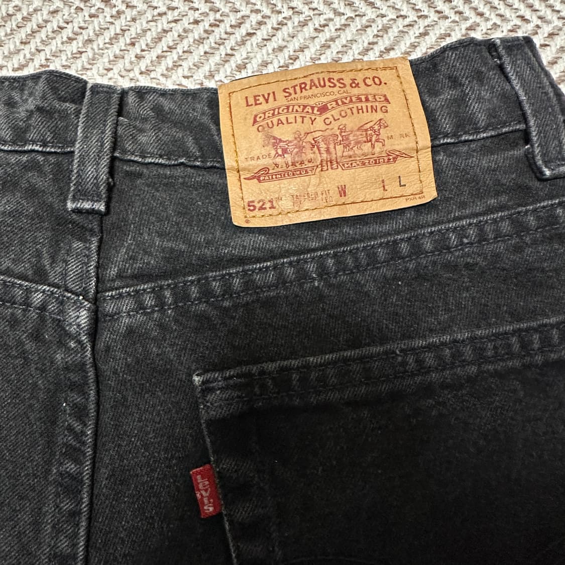 LEVI'S 521 90's usa made black jeans 상품이미지3