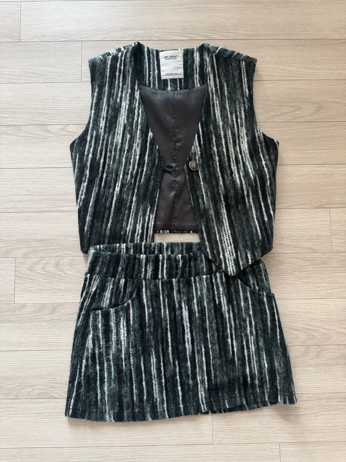 아르스 컨택트 베스트 + 스커트 세트 상품이미지2