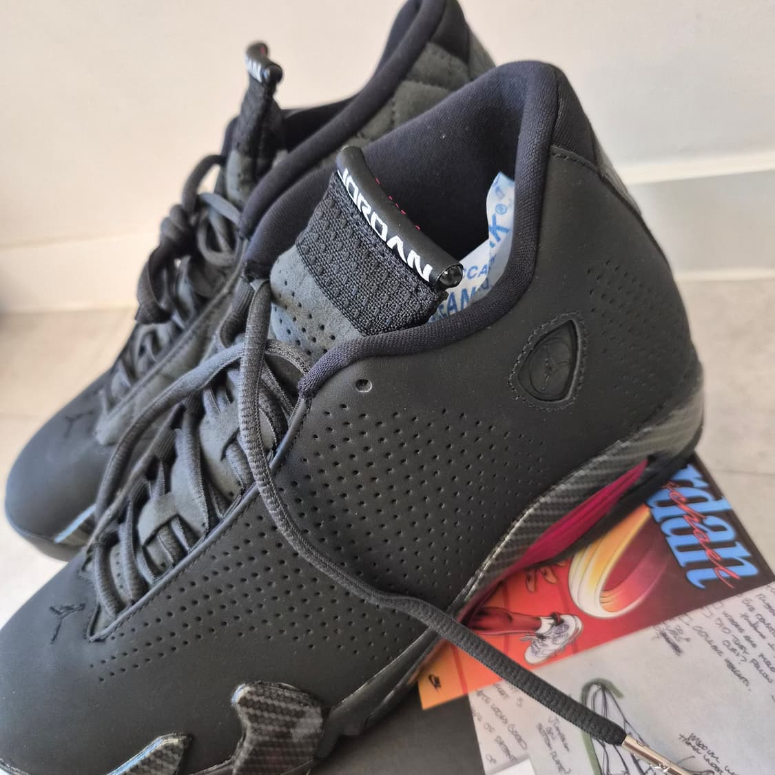 에어 조던14 SE 페라리 블랙 260 나코탭 새상품 상품이미지3