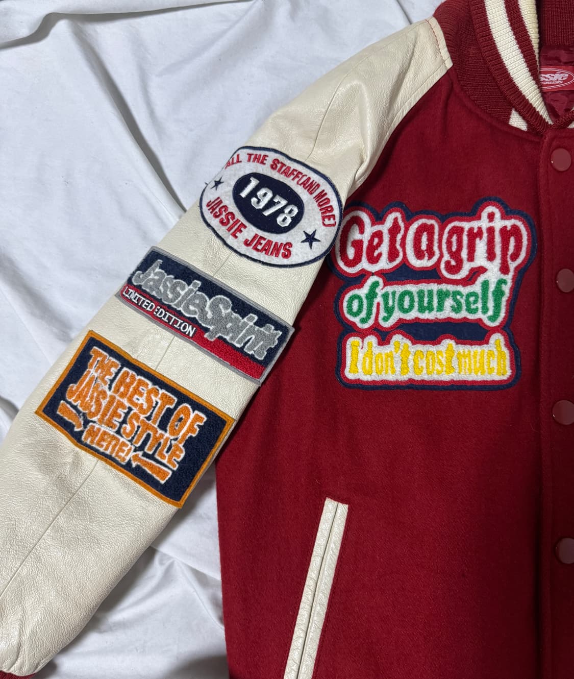 Jassie 돈피 울 자수 바시티 자켓 상품이미지4