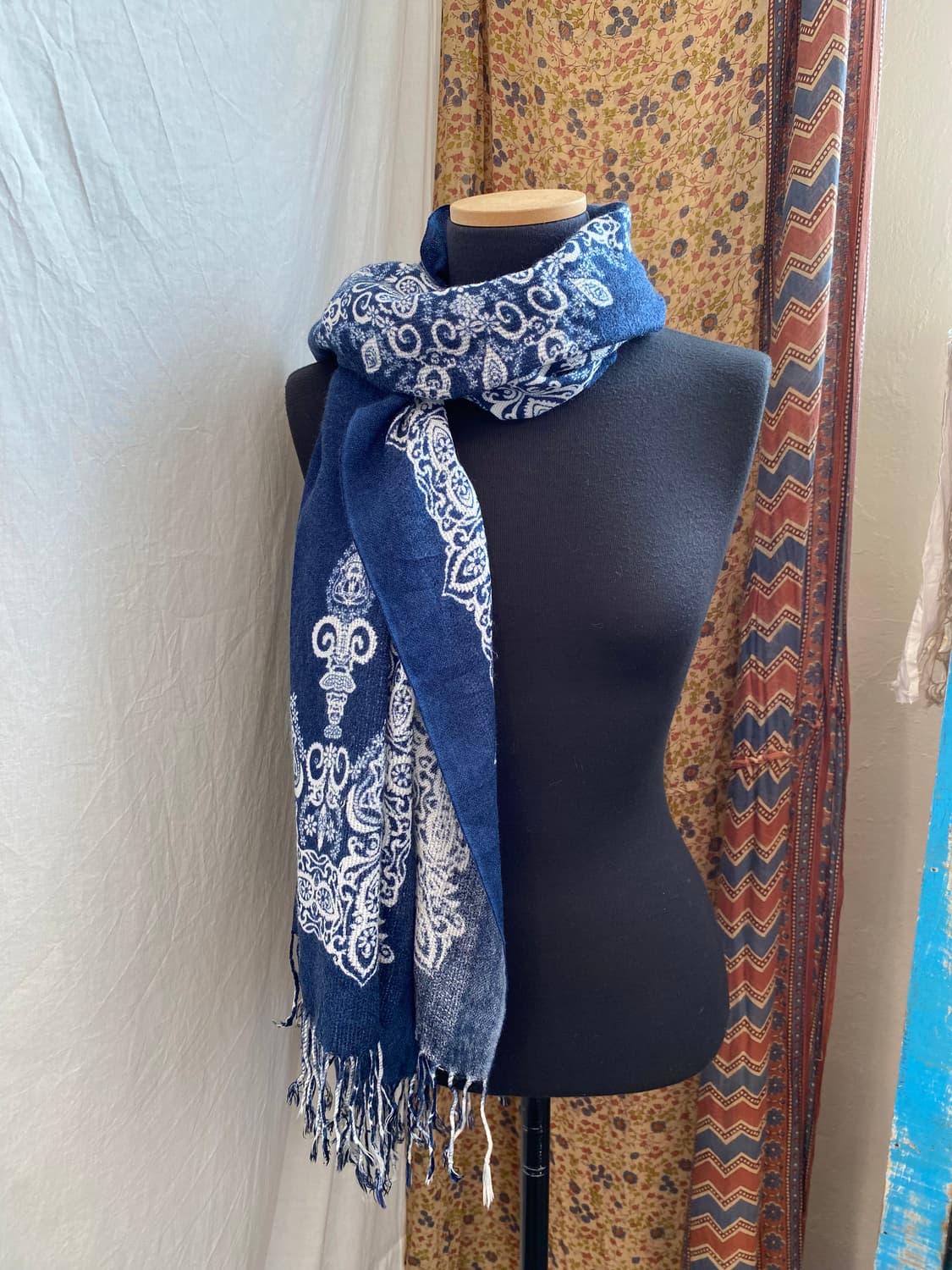 블루 에스닉 머플러 상품이미지2