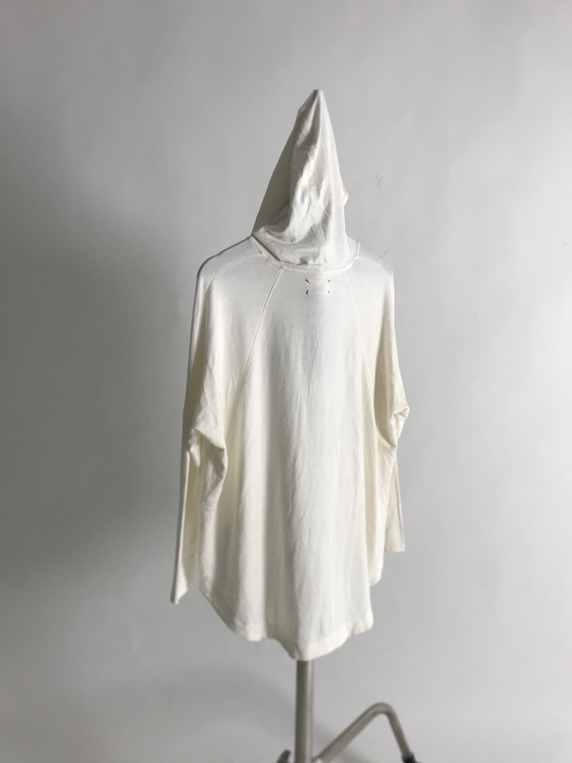 Loose fit stitch point hooded sleeve 상품이미지8