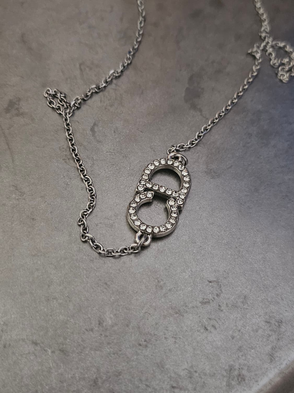 78 디올 CD 정품 빈티지 업사이클링 목걸이 써지컬 상품이미지1