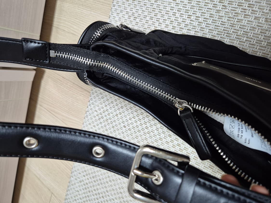 마뗑킴 마들렌 라운드백 블랙 상품이미지5