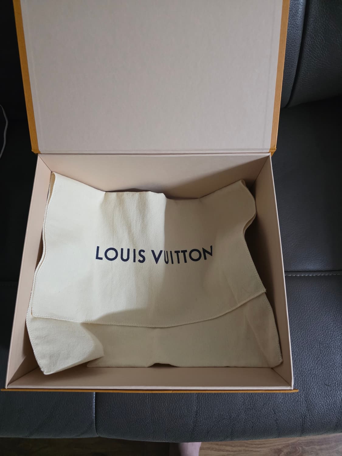정품 루이비통 가방 박스팝니다 상품이미지6